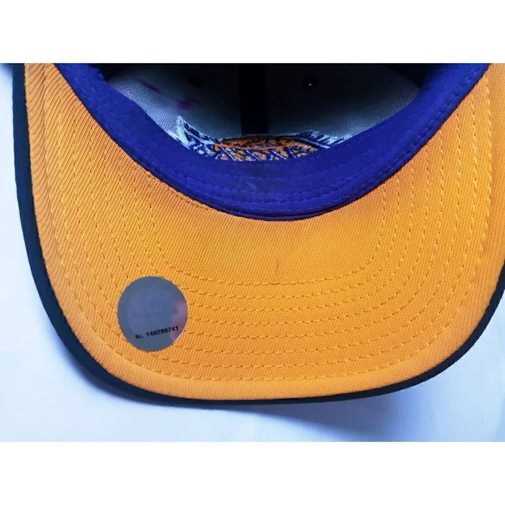 LAKERS Adidas Men's Hat / Cap Size L/XL Stretch Fit Black/White Nice Condition